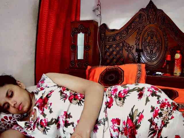 Loveuoy28k1 webcam