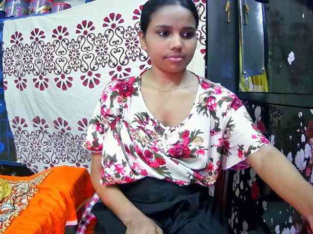 Loveuoy28k1 webcam