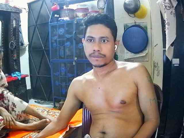Loveuoy28k1 webcam