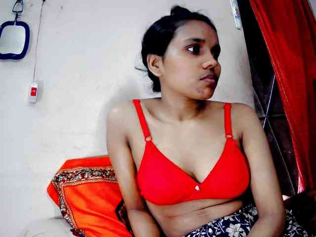 Loveuoy28k1 webcam
