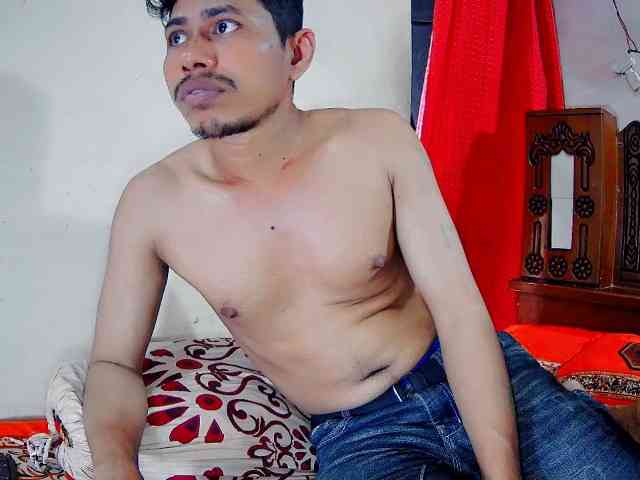 Loveuoy28k1 webcam