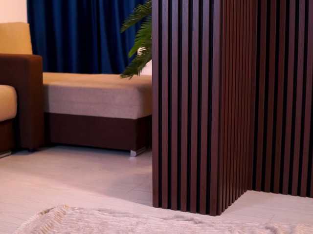 LucyyRosse live webcam show