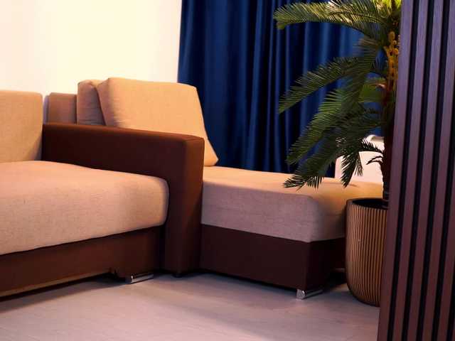 LucyyRosse live webcam show