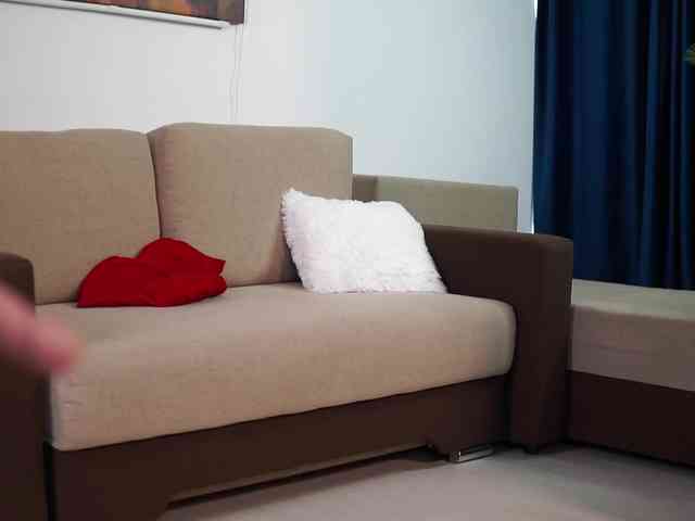 LucyyRosse webcam