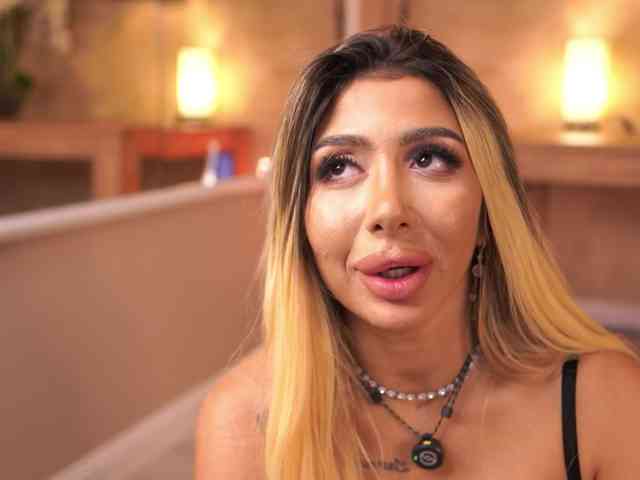 LucyyRosse webcam