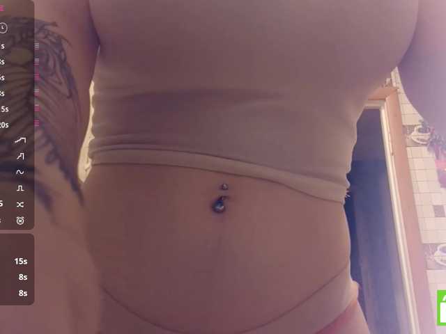 ShantelKozinski live cam on BongaCams