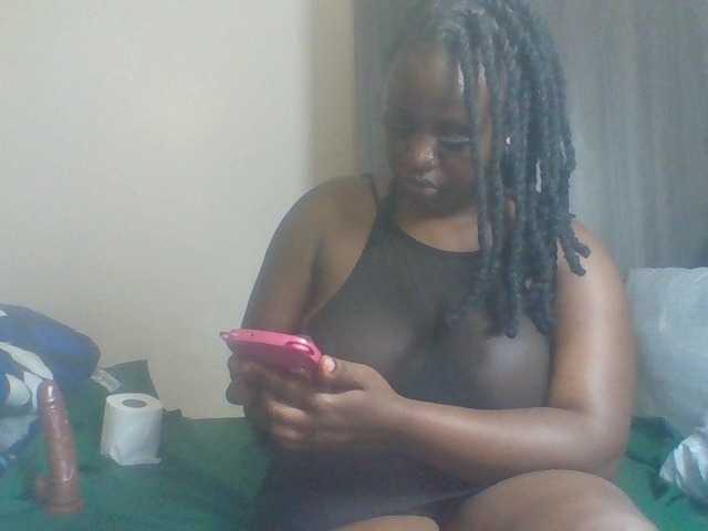 Hot-sexxy-love live cam on BongaCams