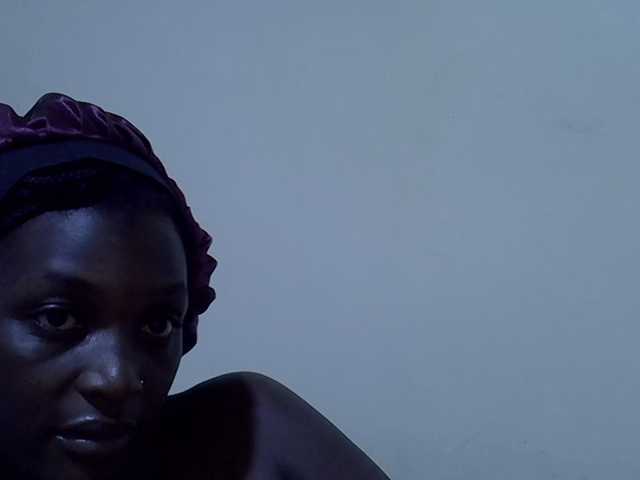 sweetellena1 live webcam show
