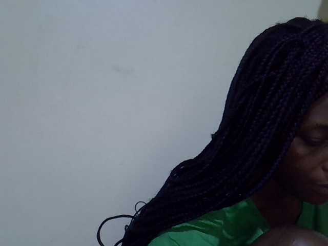 sweetellena1 live cam on BongaCams