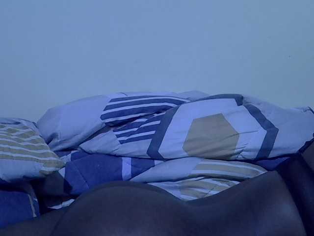 sweetellena1 live cam on BongaCams