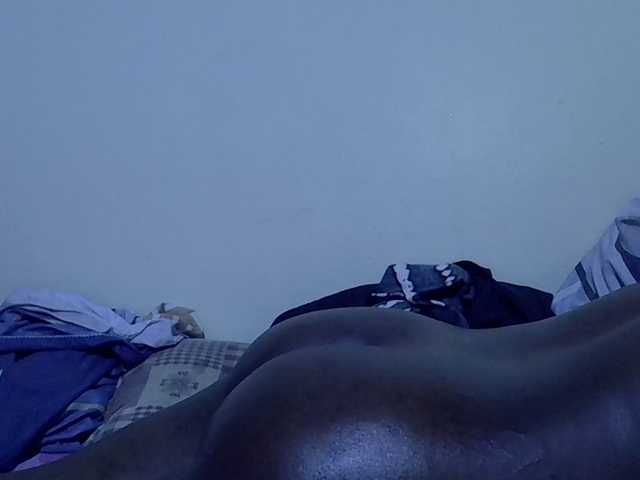 sweetellena1 live cam on BongaCams