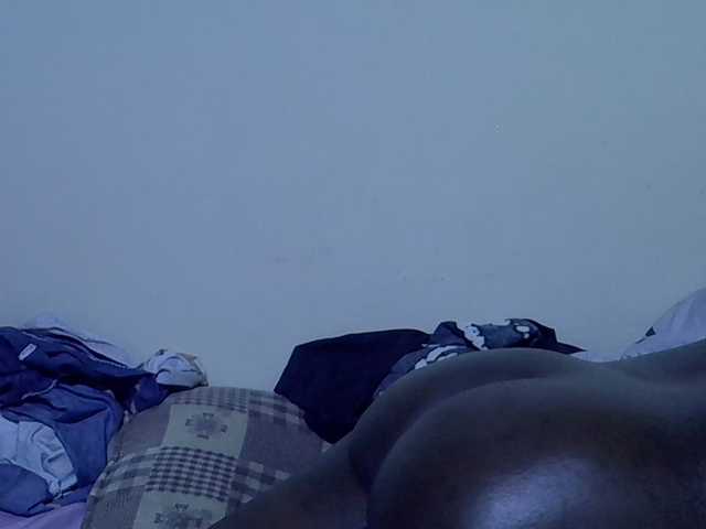 sweetellena1 live cam on BongaCams