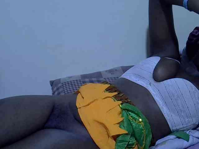 sweetellena1 webcam