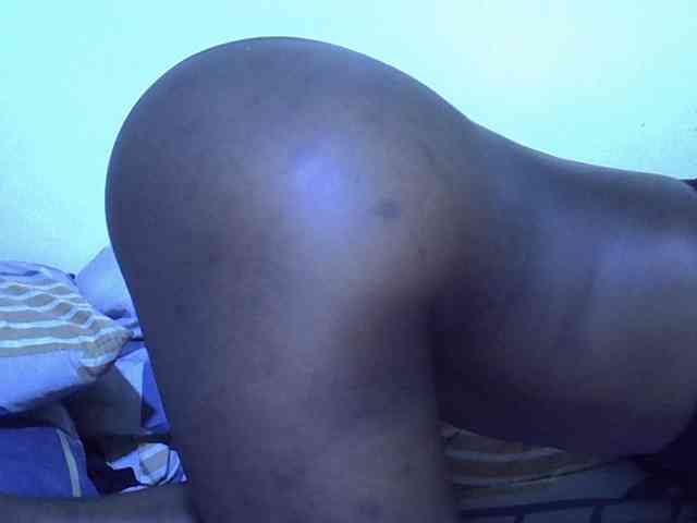 sweetellena1 Live Webcam on BongaCams