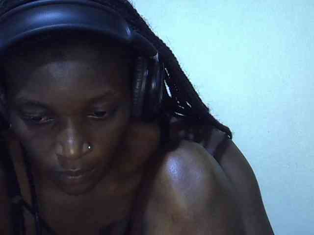 sweetellena1 webcam