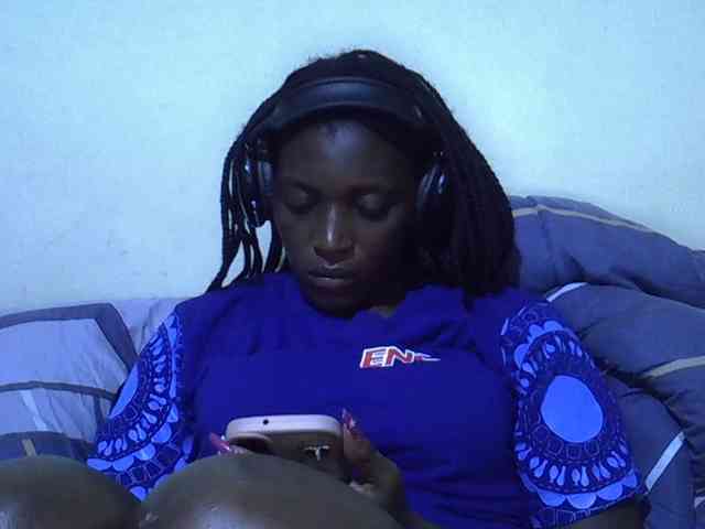 sweetellena1 webcam