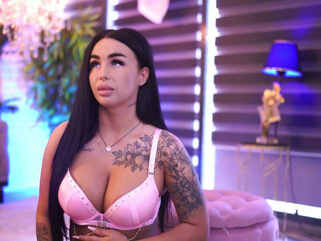 CelesteNyx live cam on BongaCams