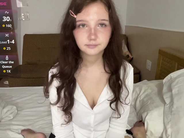 ElaWish live cam on BongaCams