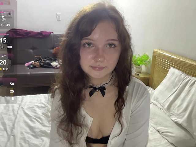 ElaWish live cam on BongaCams