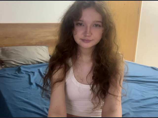 ElaWish live cam on BongaCams