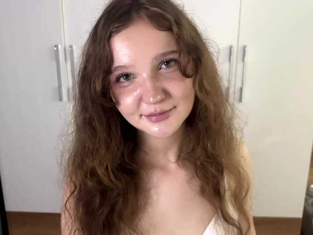 ElaWish live cam on BongaCams