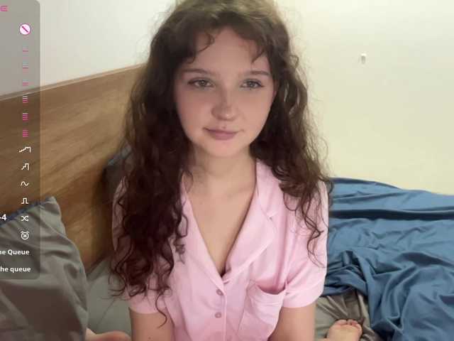 ElaWish live cam on BongaCams