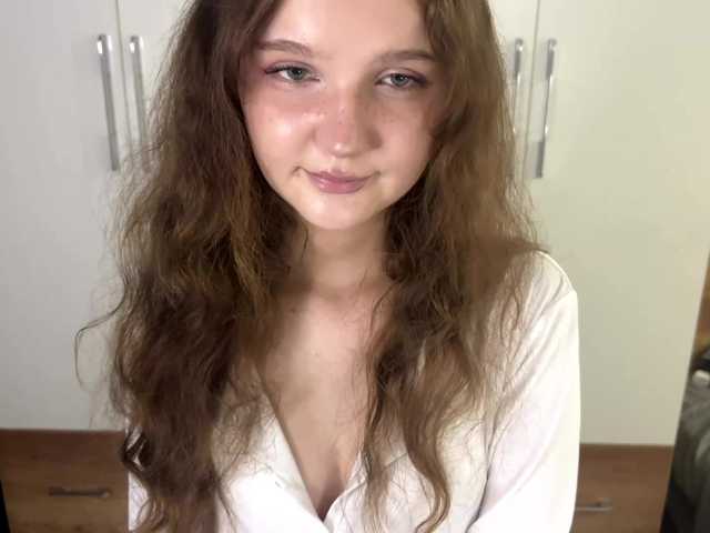 ElaWish live cam on BongaCams