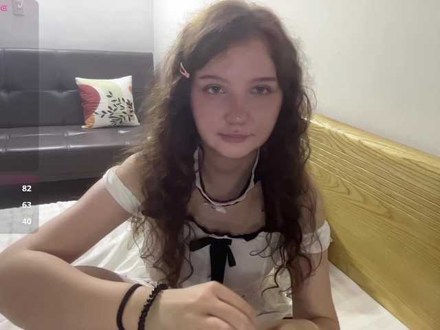 ElaWish live cam on BongaCams
