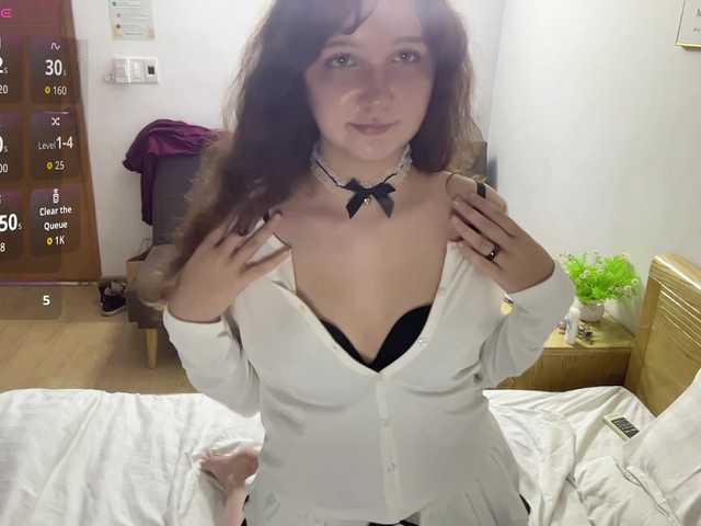 ElaWish live cam on BongaCams