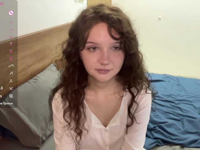 ElaWish live webcam show