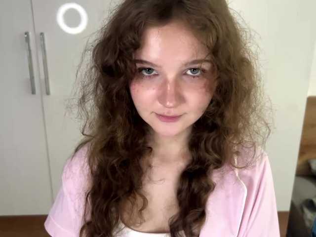 ElaWish live cam on BongaCams