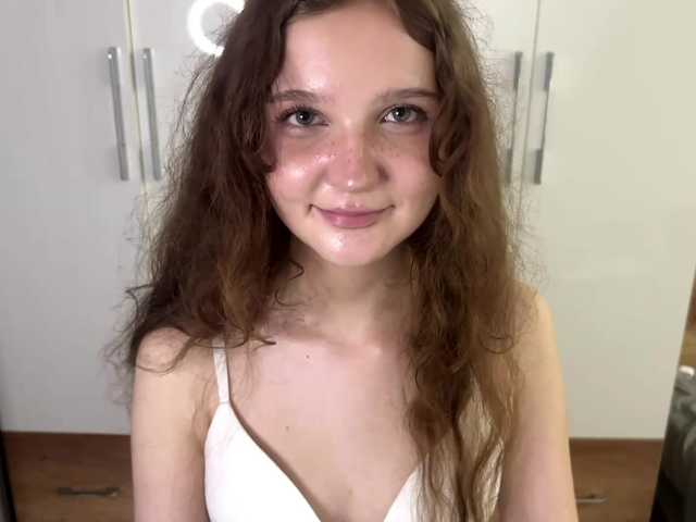 ElaWish live cam on BongaCams