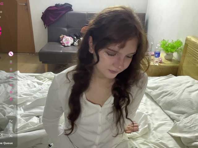 ElaWish live cam on BongaCams