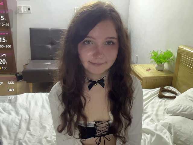 ElaWish live cam on BongaCams