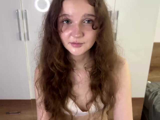 ElaWish live cam on BongaCams
