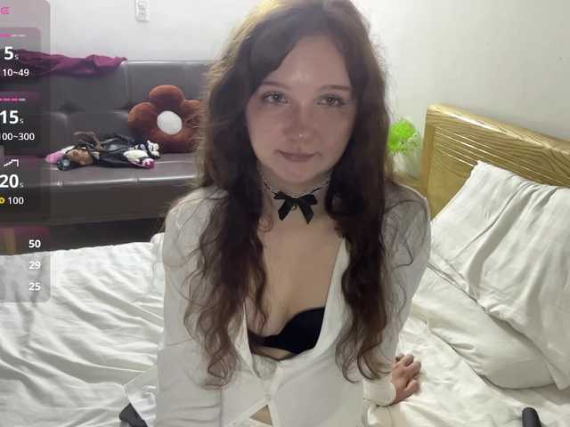 ElaWish live cam on BongaCams