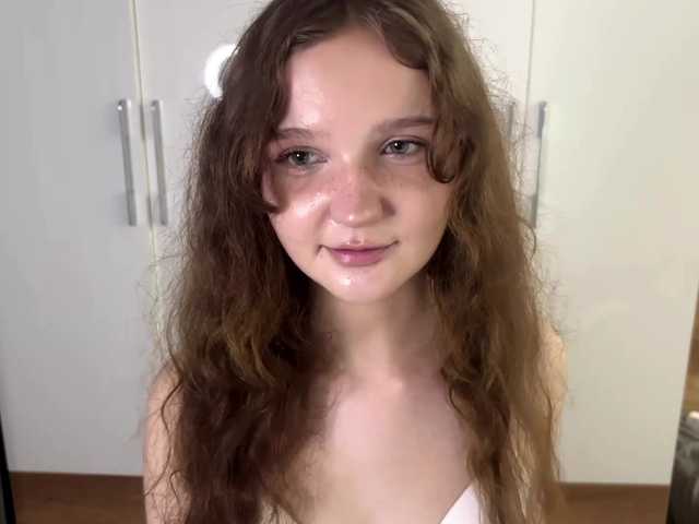 ElaWish live cam on BongaCams