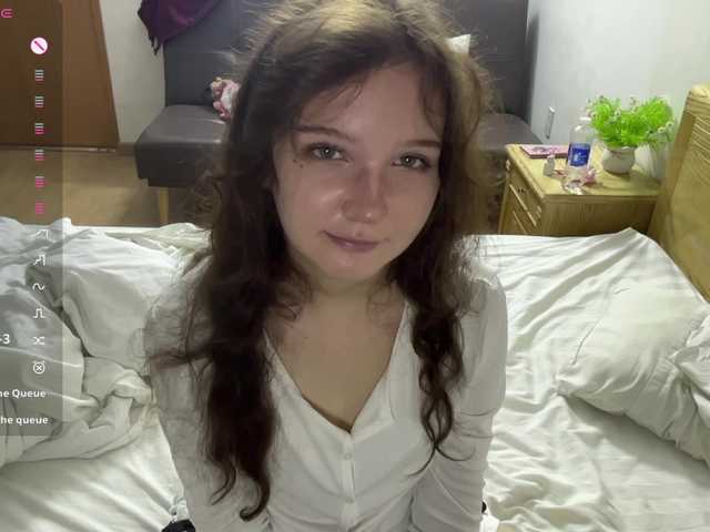 ElaWish live cam on BongaCams