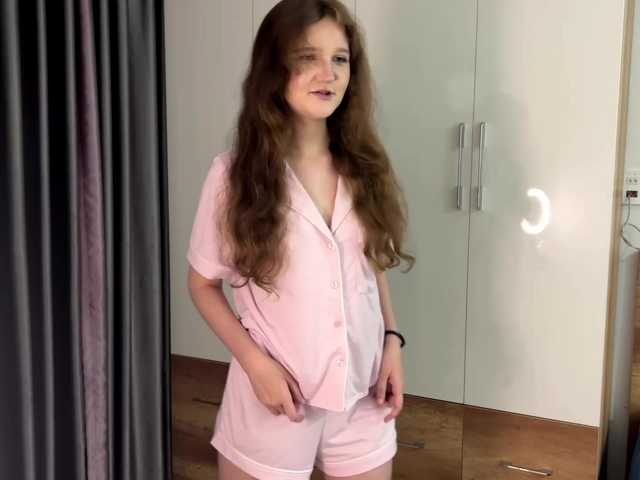 ElaWish live cam on BongaCams