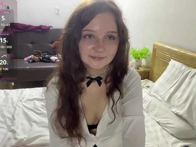 ElaWish live cam on BongaCams