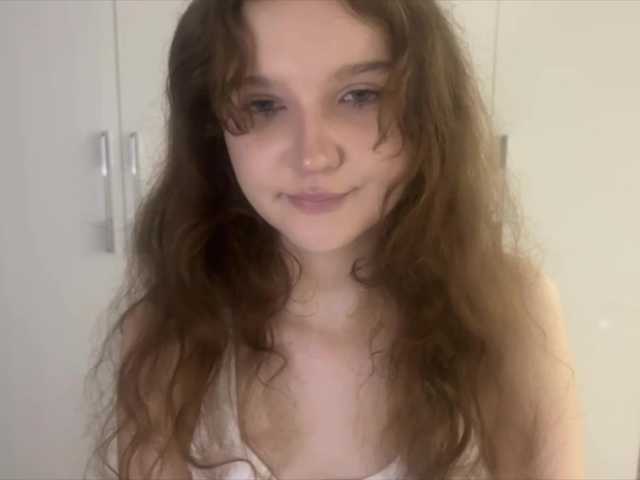ElaWish live cam on BongaCams