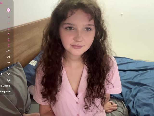 ElaWish live cam on BongaCams