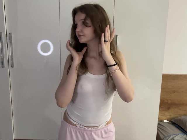 elawish cam belle