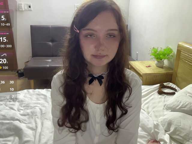 ElaWish live cam on BongaCams