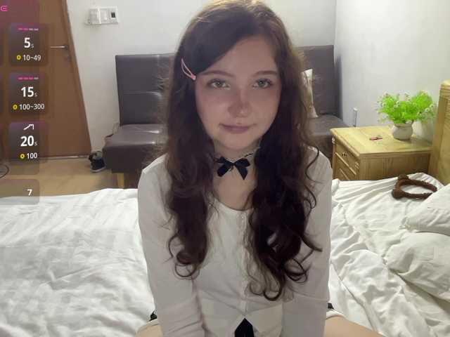 ElaWish live cam on BongaCams