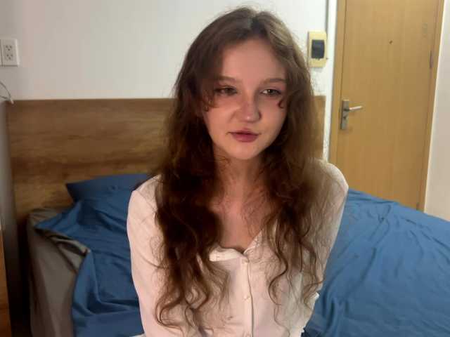 ElaWish live cam on BongaCams
