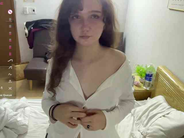 ElaWish webcam