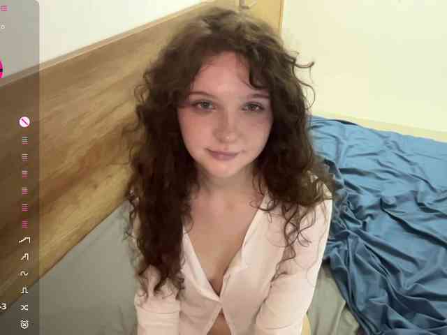ElaWish webcam