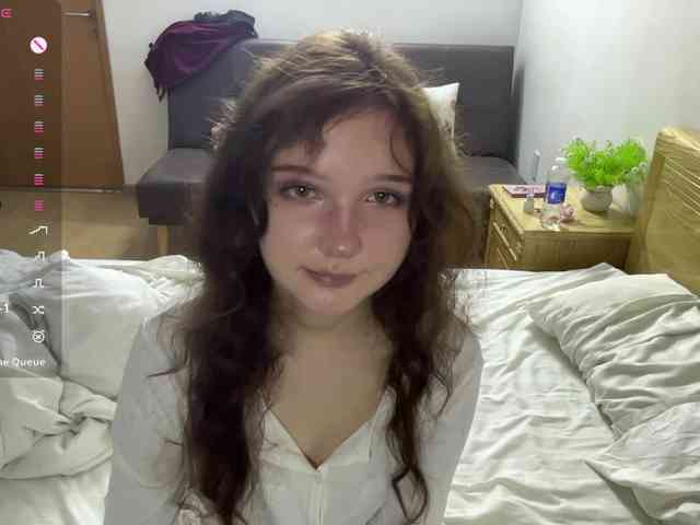 ElaWish webcam