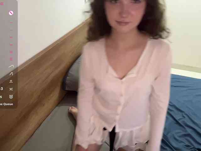 ElaWish webcam